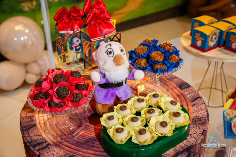 Como vender doces para eventos e festas com mesa profissional montada