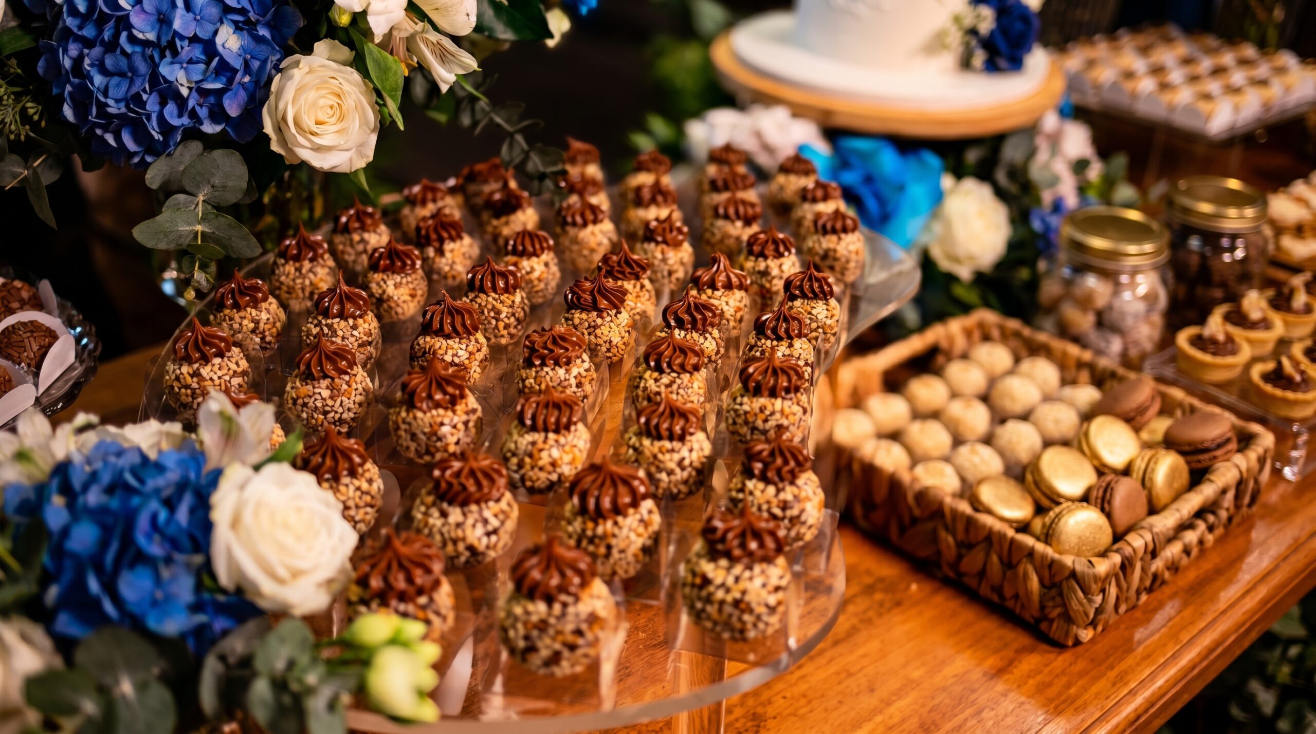 Como vender doces para eventos e festas com mesa profissional montada
