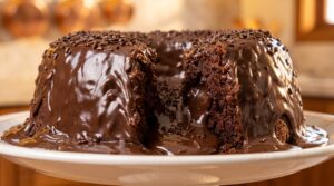 Bolo Vulcão de Chocolate: O Segredo que as Confeiteiras Não Contam